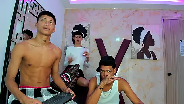 EMPIRE BOYS1 online show from 02/22/26, 07:26