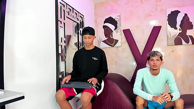 EMPIRE BOYS1 online show from 02/12/26, 07:13