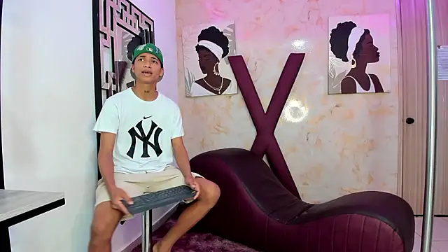 EMPIRE BOYS1 online show from 02/10/26, 07:13