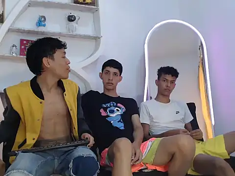 PYCS BOYS online show from 10/11/25, 07:15