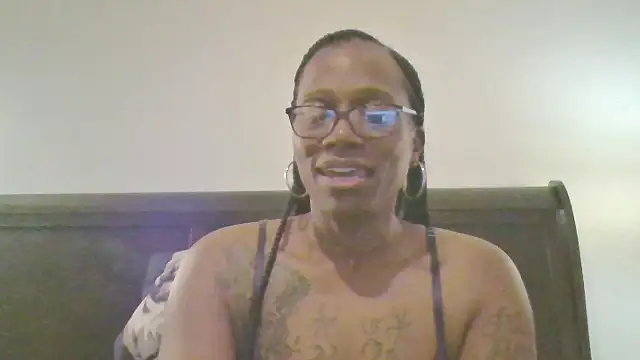 SweetCandy85 online show from 10/14/25, 01:39