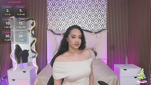 BEELLA TAY1 online show from 11/23/25, 12:26