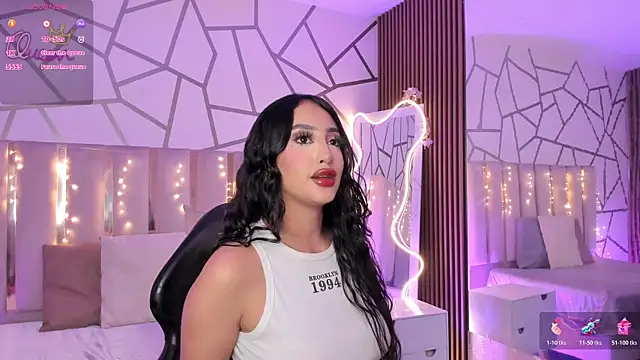 BEELLA TAY1 online show from 04/08/26, 12:34