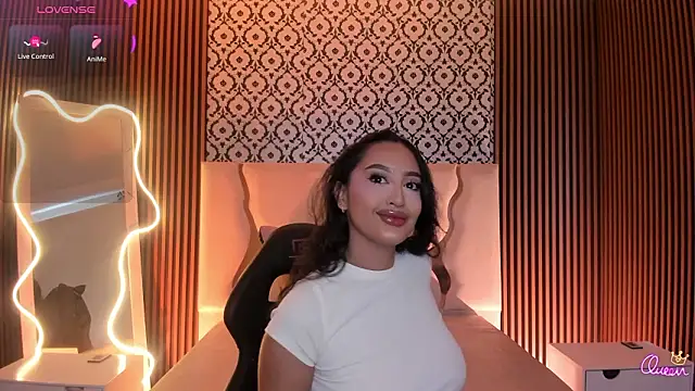 BEELLA TAY1 online show from 03/21/26, 12:31