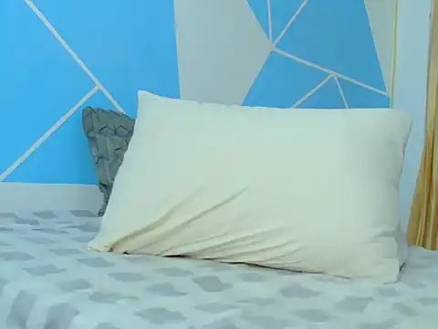 isabellaqueens online show from 12/05/25, 09:12