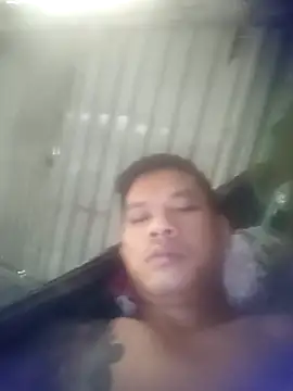 Dothanhthuan555 online show from 12/15/25, 04:07