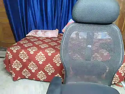 hii tanisha online show from 04/06/26, 05:52