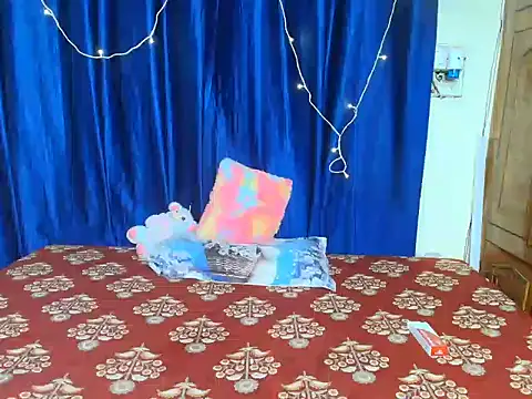 hii tanisha online show from 04/07/26, 02:52