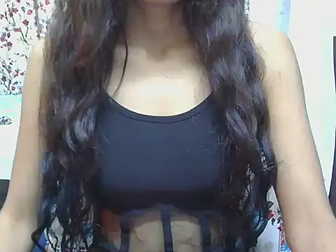 hii tanisha online show from 11/22/25, 06:12