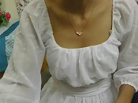 hii tanisha online show from 11/04/25, 05:11