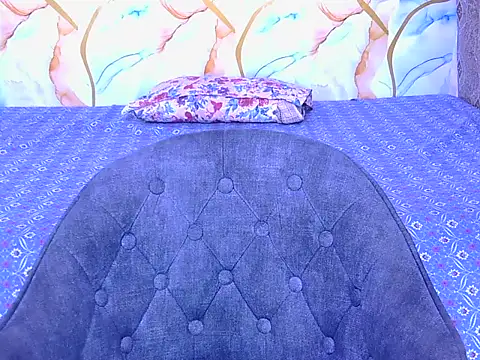 hii tanisha online show from 04/02/26, 03:41