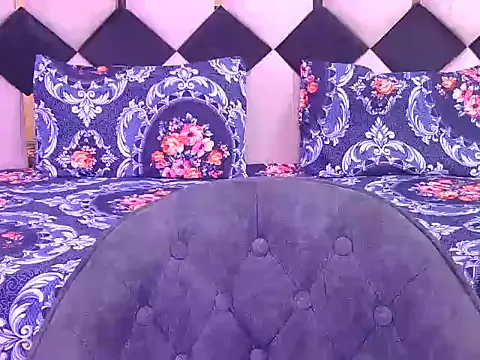 hii tanisha online show from 02/14/26, 05:18