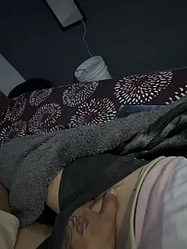 Snapshot of EDUHAT chatting on 02/16/26, 04:22 EDUHAT online show from 02/16/26, 04:22