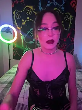 MiniMonroe online show from 11/05/25, 08:39