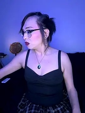 MiniMonroe online show from 11/10/25, 09:58