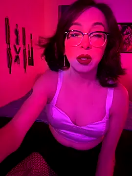 MiniMonroe online show from 12/05/25, 12:04