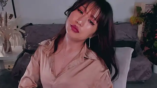 Erika Kim online show from 07/13/26, 06:56