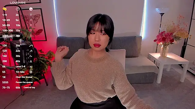 Erika Kim online show from 11/26/25, 07:52