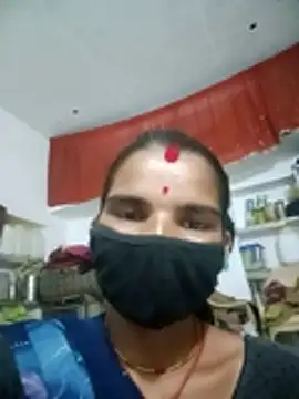 Snapshot of Sunakshi_sh chatting on 10/24/25, 05:23 Sunakshi sh online show from 10/24/25, 05:23