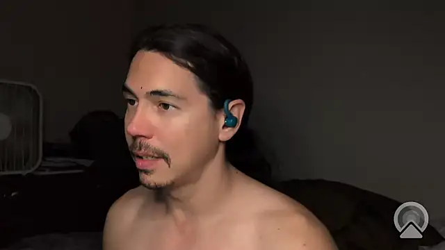 bandrews4795 online show from 10/23/25, 06:34