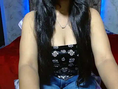 Snapshot of Sexy_princy chatting on 12/17/25, 07:35 Sexy princy online show from 12/17/25, 07:35