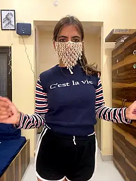 deepikaa aroraa online show from 01/09/26, 04:14