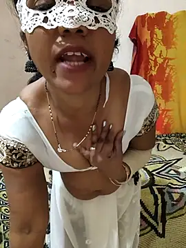 Best Kannada Couple online show from 11/14/25, 06:17