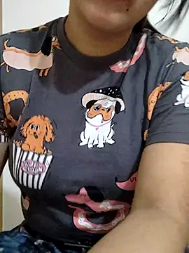 Snapshot of Tanha18 chatting on 11/02/25, 07:35 Tanha18 online show from 11/02/25, 07:35