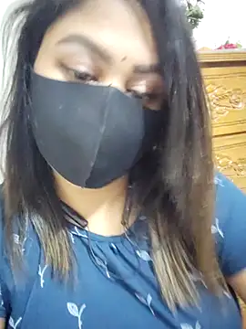 Snapshot of Tanha18 chatting on 10/15/25, 07:11 Tanha18 online show from 10/15/25, 07:11