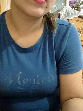 Snapshot of Tanha18 chatting on 11/08/25, 09:24 Tanha18 online show from 11/08/25, 09:24