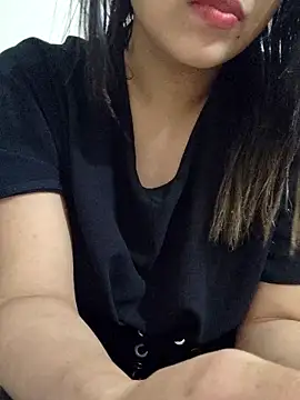 Snapshot of Tanha18 chatting on 12/04/25, 06:51 Tanha18 online show from 12/04/25, 06:51