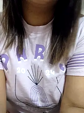 Snapshot of Tanha18 chatting on 10/27/25, 09:05 Tanha18 online show from 10/27/25, 09:05