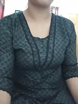 Snapshot of Tanha18 chatting on 07/11/26, 01:22 Tanha18 online show from 07/11/26, 01:22