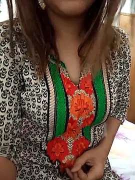 Tanha18 online show from 05/08/26, 04:38