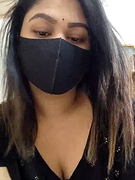 Snapshot of Tanha18 chatting on 10/21/25, 06:57 Tanha18 online show from 10/21/25, 06:57