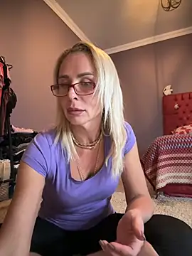 ElenabonyX online show from 11/03/25, 04:54