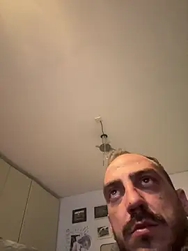 AlexGogo23 online show from 04/06/26, 12:39