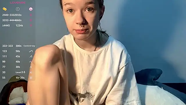 LorRebak online show from 10/19/25, 10:07