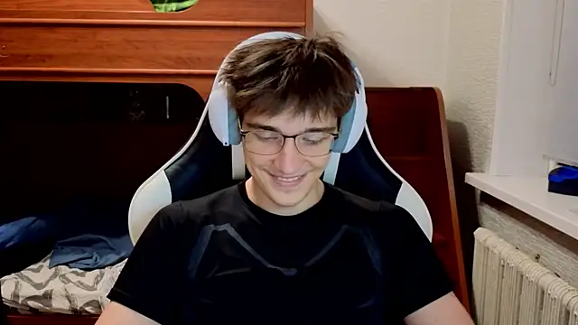 sweeetangeel online show from 12/20/25, 05:49