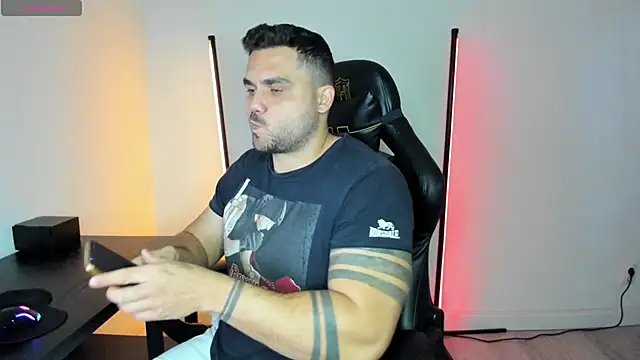 Danielbateson online show from 10/15/25, 01:52