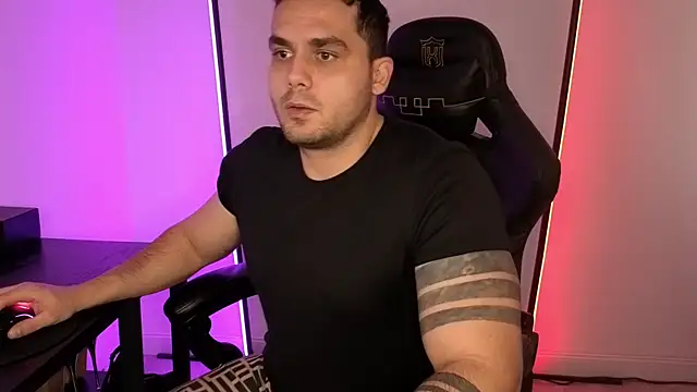 Danielbateson online show from 01/08/26, 01:06