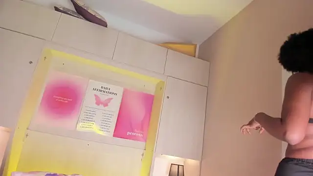 MaraBaker online show from 02/24/26, 12:06