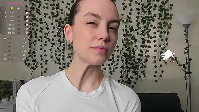 sweet and flirt online show from 10/22/25, 07:30