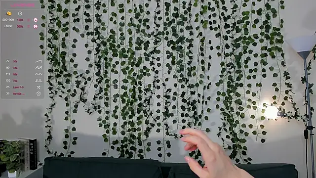 sweet and flirt online show from 11/11/25, 07:25