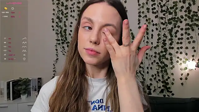 sweet and flirt online show from 11/15/25, 06:39