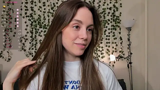 sweet and flirt online show from 11/07/25, 07:57