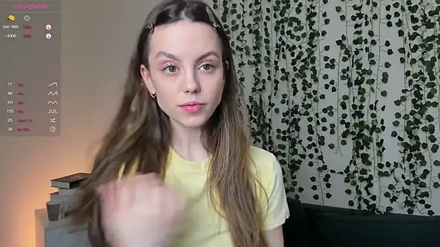 sweet and flirt online show from 11/22/25, 06:45