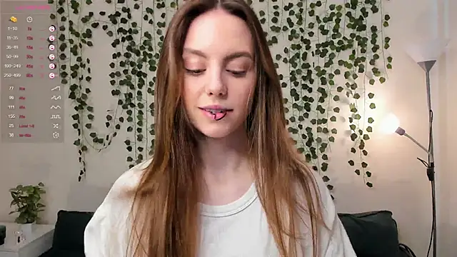 sweet and flirt online show from 10/17/25, 07:11