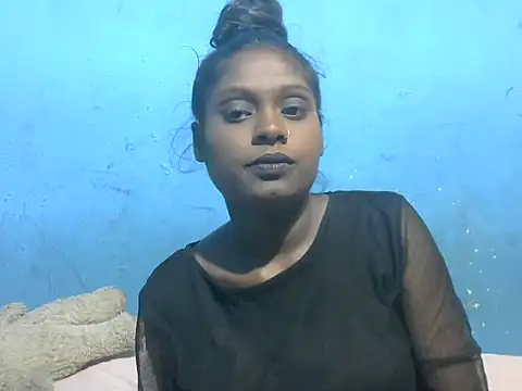 Indiansmiley01 online show from 01/10/26, 04:46