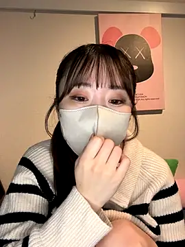 yura ra ra online show from 12/15/25, 03:23